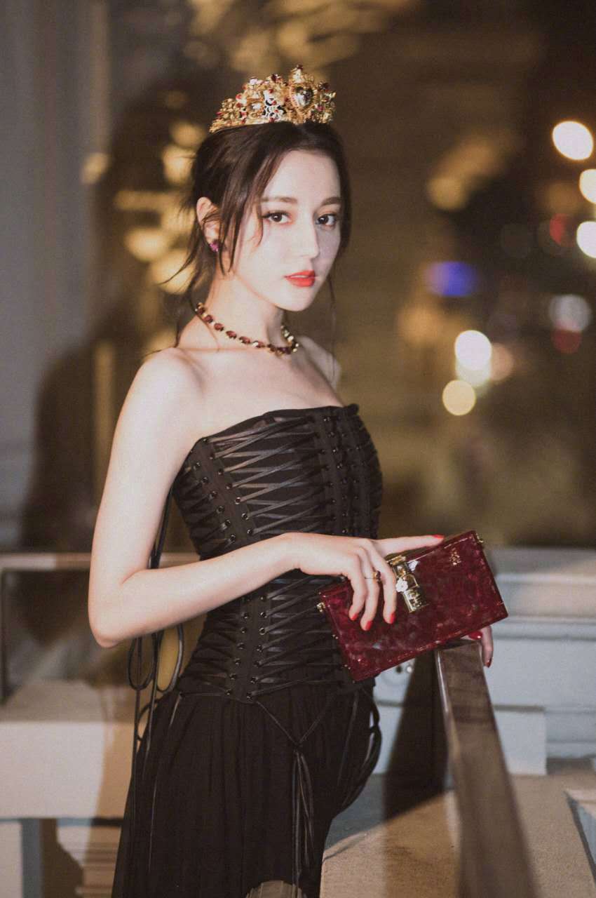 迪丽热巴(中国女演员)
