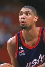 缩水赛季(降球员的工资提高NBA的年龄槛)