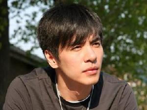 柏栩栩(中国内地男演员，歌手，主持人)