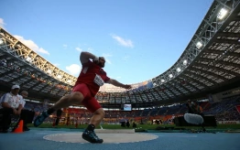 铅球(田径运动项目之一)