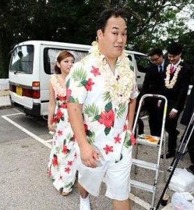 许怀谷(香港歌手许冠杰次子)