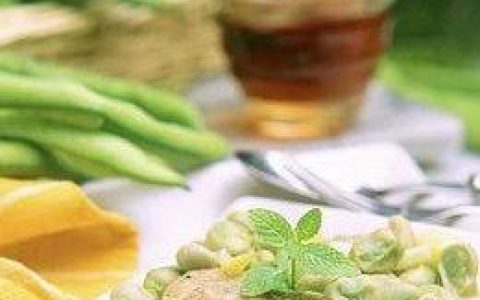 植物雌激素(植物中具有弱雌激素作用的化合物)