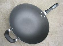 铁锅(传统厨具)