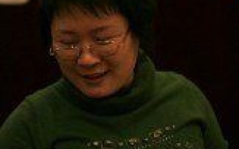 连谏(时尚杂志撰稿人)