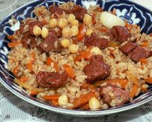 手抓饭(突厥语系民族的菜品)