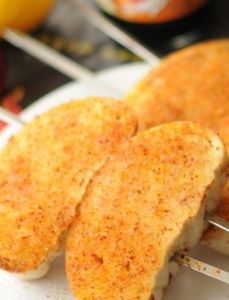 烤馒头(历史悠久的主食品)