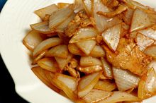 洋葱炒肉(家常菜)