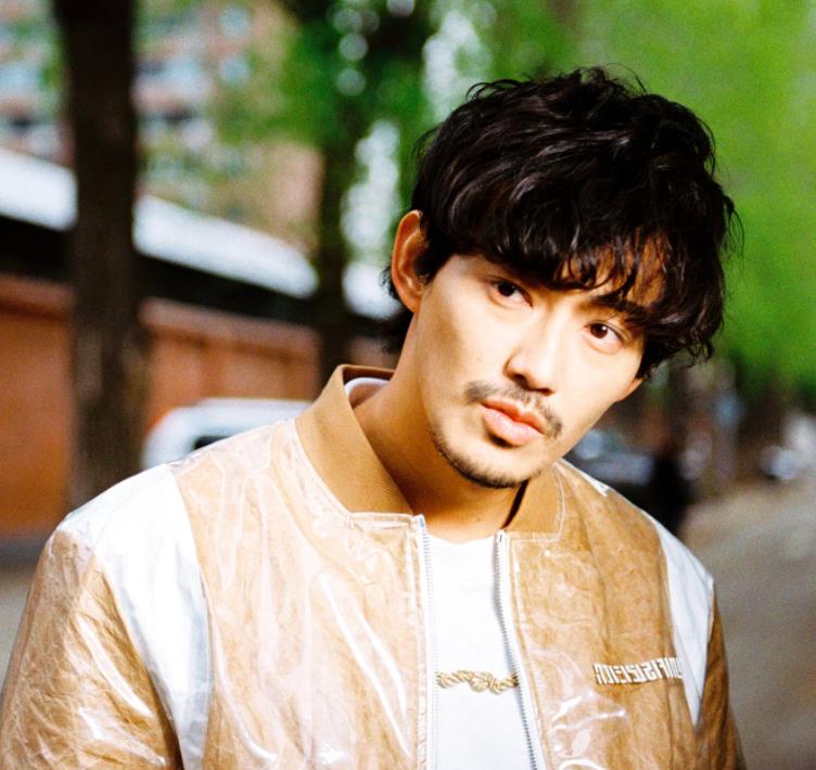 廖亦崟(中国台湾男歌手、演员)