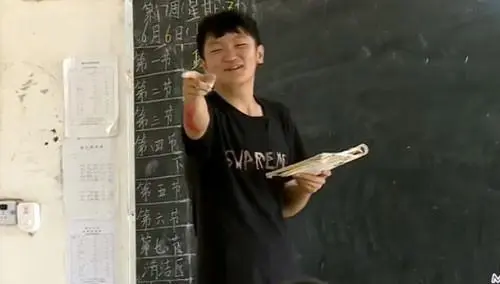 潘怡行(湖南卫视综艺节目参与者)