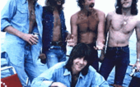 老鹰乐队(摇滚乐团体)