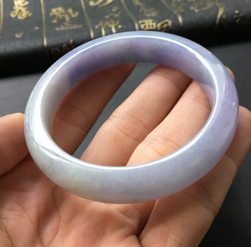 翡翠变色1.png