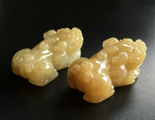 豆种翡翠貔貅