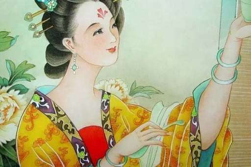 杨贵妃喜爱佩戴翡翠手镯