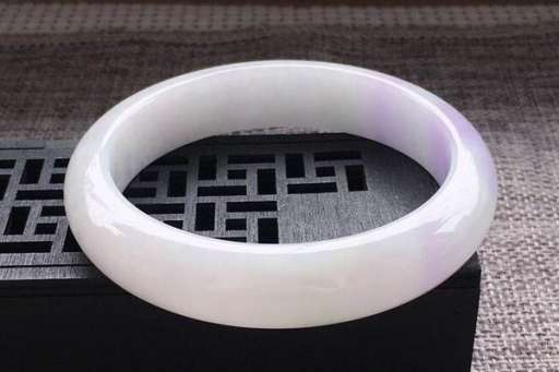 翡翠手镯