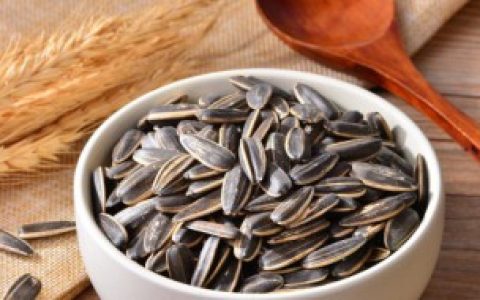 黑瓜子是什么植物的果实,黑瓜子的营养价值