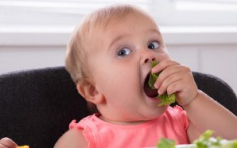 如何挑选宝宝饮水杯,应该如何挑选宝宝饮水杯