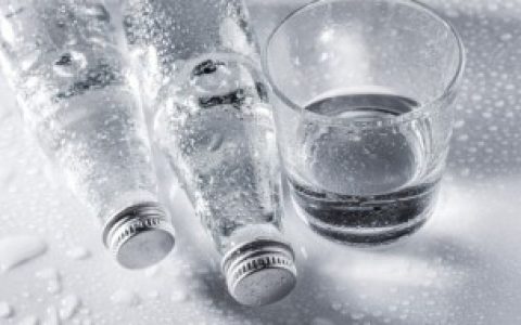 如何选择一个适合自己的水杯,水杯大小如何选择