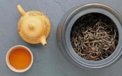 茶叶应该拿什么罐子保存合适,适合保存茶叶的罐子