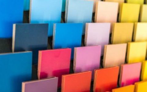 黄颜色所象征什么（黄颜色所象征的意义）