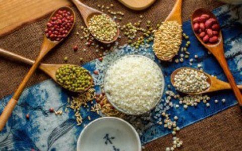 米里有黑虫子能吃吗（能不能吃有黑虫的米）