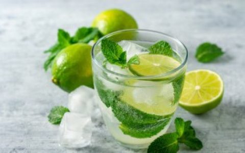 柠檬水怎么泡（柠檬水需要泡多长时间）