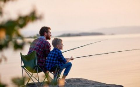 如何判断黑坑钓鱼好,怎样判断黑坑钓鱼好