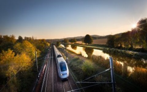 高铁上可以带多少香油,高铁上可以带香油吗