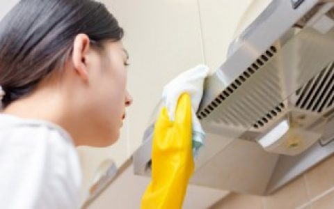 油烟机如何去油污垢（油烟机怎么去油污垢）