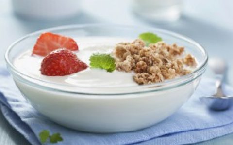 过期的酸奶有什么用处,过期酸奶有什么用途