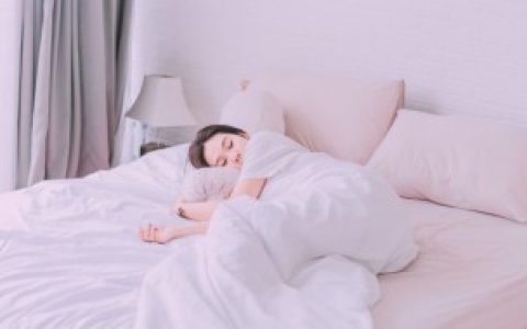 梦见屋里进水意味什么 梦见屋里进水的意思