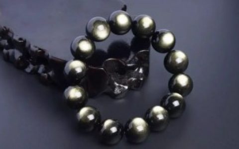 【金曜石和黑曜石的区别】金曜石和黑曜石的区别介绍