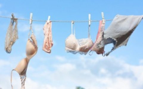 ubras内衣穿了会下垂吗,ubras内衣穿了胸部会下垂吗