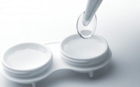 隐形眼镜什么材质,隐形眼镜是什么材料做的