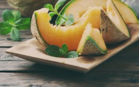 哈密瓜存放时间长一点的方法（哈密瓜怎么存放时间长一点）