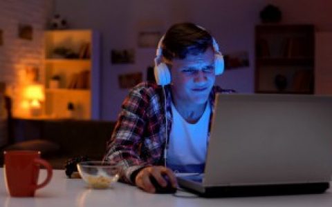 【笔记本电脑可以带上火车吗】笔记本电脑能带上火车吗