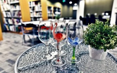 【什么材质水杯容易清洗】哪种材质水杯好清洗