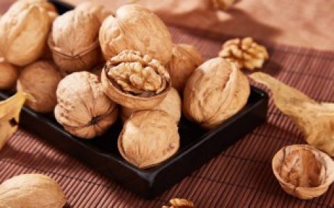 你知道青核桃去皮小妙招吗（青核桃去皮小妙招）