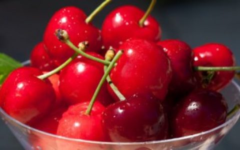 【如何挑选大樱桃】怎样挑选大樱桃好吃