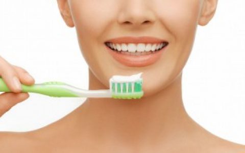 【牙膏用多久要换】牙膏的更换频率