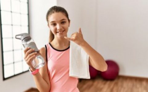 【什么材质水杯容易清洗】水杯什么材质易清洗