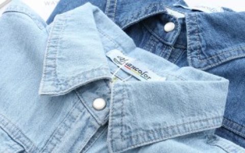 牛仔衬衫袖子太长如何折好看（牛仔衬衫袖子太长怎么折好看）