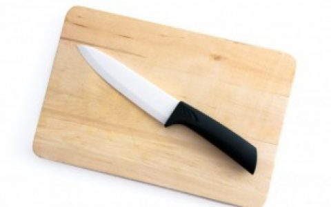 菜板生虫子怎么办（菜板生虫子的处理方法）