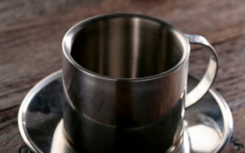 【钢质水杯什么材质好一点的】钢质水杯哪种材质好一点的