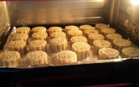 现做的月饼要放冰箱吗 现做的月饼要不要放冰箱