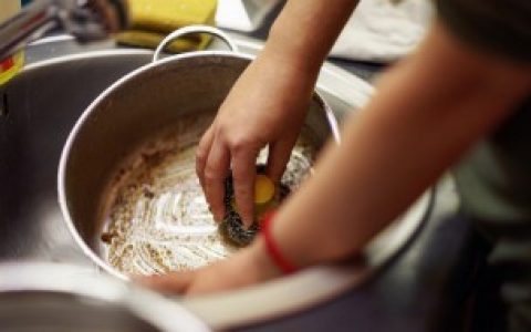 铁锅怎么除锈 铁锅生锈怎么处理