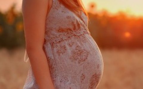 促排可以点电蚊香液吗（促排是否可以点电蚊香液）