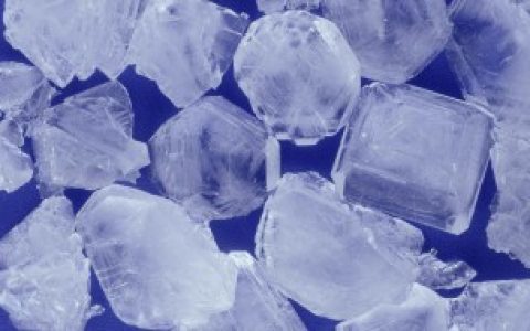 明矾的用途 明矾的用途是什么