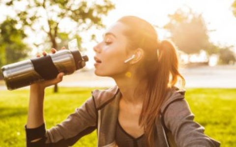 陈醋可不可以清洗水杯,陈醋可以清洗水杯吗