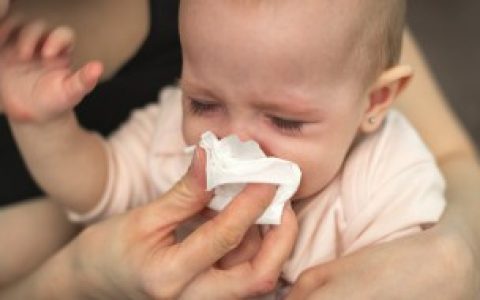 冬天感冒容易流鼻涕擦鼻涕怎么做（蚂蚁庄园冬天感冒容易流鼻涕擦鼻涕的正确做法是）