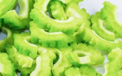 怎么减轻苦瓜苦味（苦瓜太苦怎么减轻苦味）